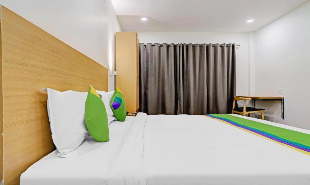 Hotel Orient Avenue ナーグプル エクステリア 写真